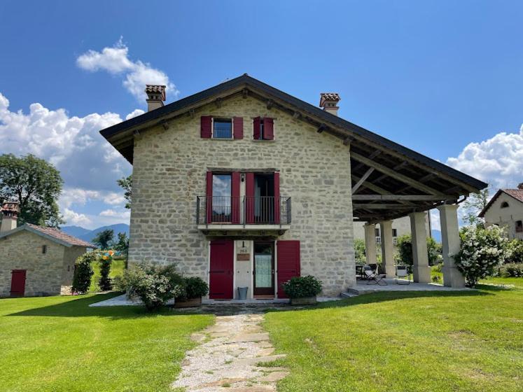 Fienile Chiaramada Apartment Belluno Bagian luar foto